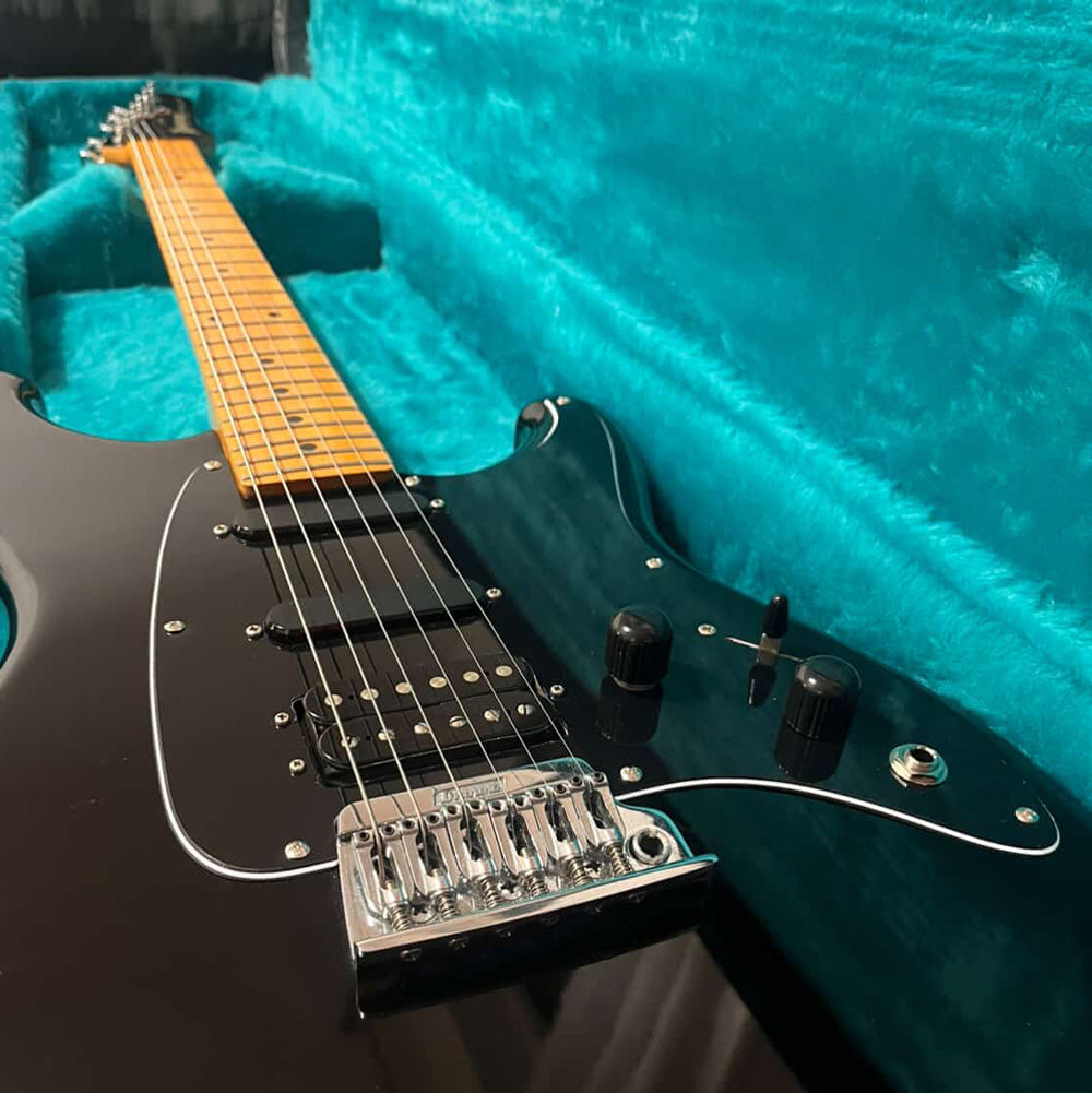 Custom Pickguard – Made to Fit