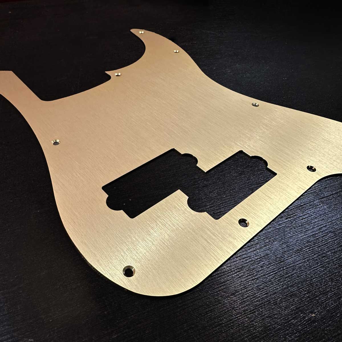 Eloxiertes Aluminium-Schlagbrett für Fender Precision Bass